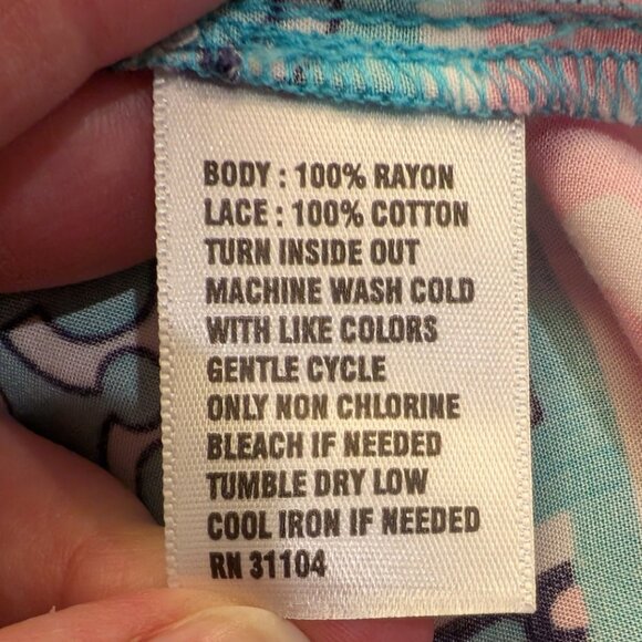 Crown & Ivy 3/4 Sleeve Blouse, Size XS, Excellent Used Condition! (EUC) - Picture 6 of 8